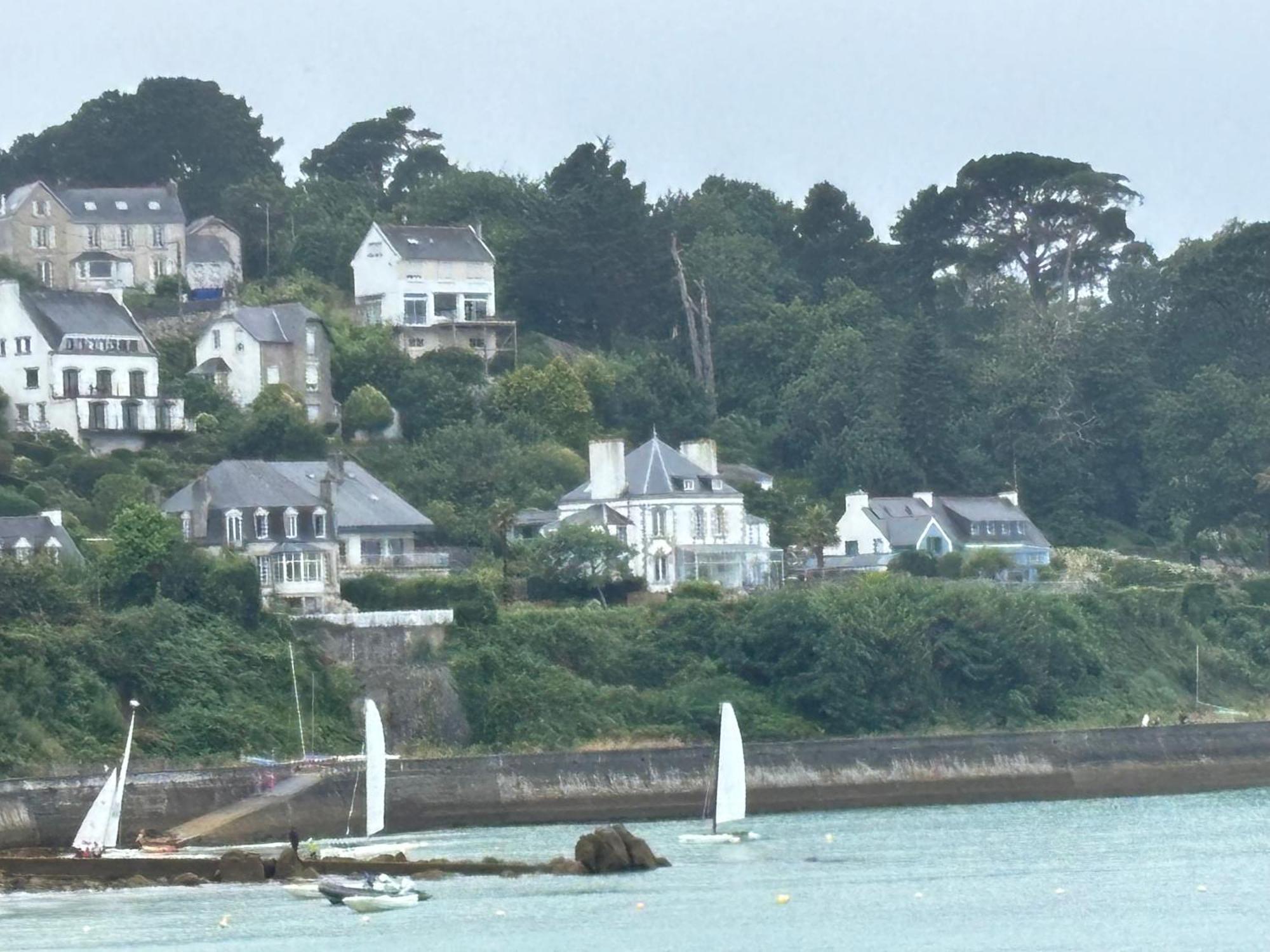 Isis Vue Mer Douarnenez Esterno foto